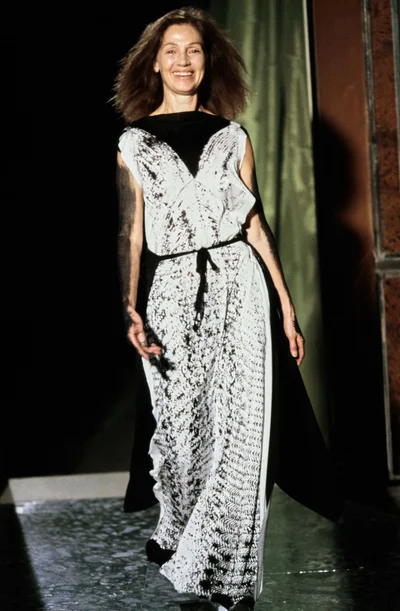 Look 3